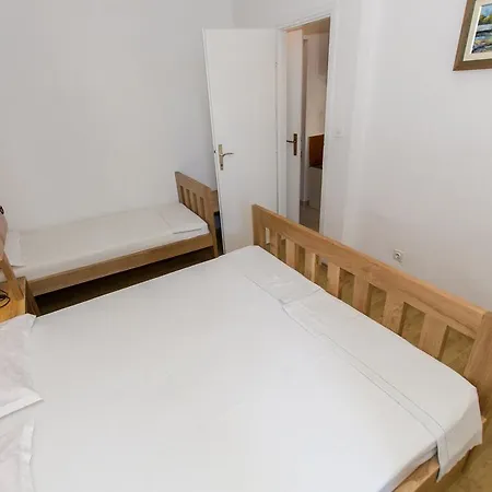 Apartments Ella Appartement Makarska